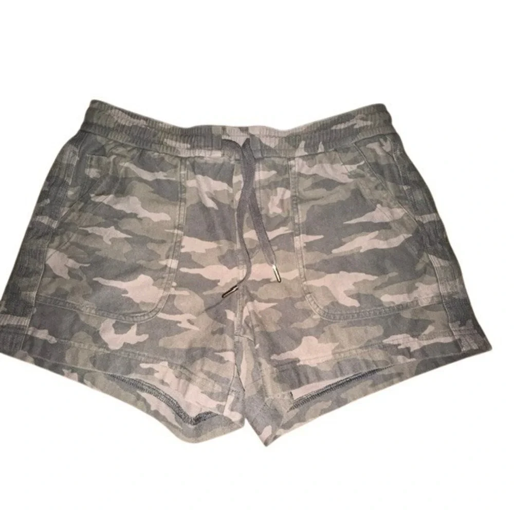Athleta Womens Camo Print Drawstring Shorts Gray Green Size 10